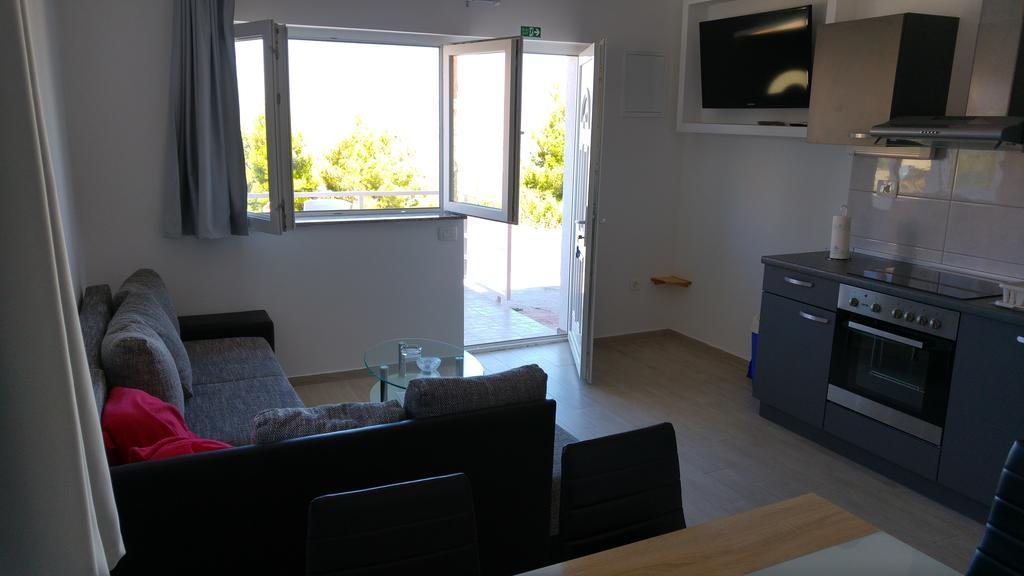 Apartment Perun Podstrana Esterno foto
