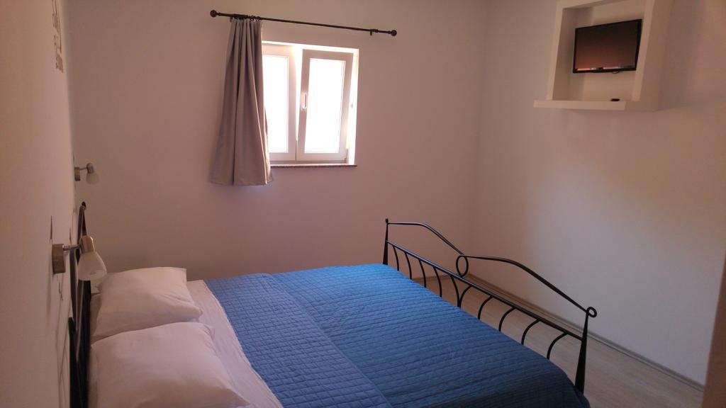 Apartment Perun Podstrana Esterno foto