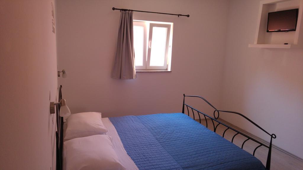Apartment Perun Podstrana Esterno foto