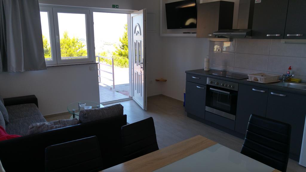 Apartment Perun Podstrana Esterno foto