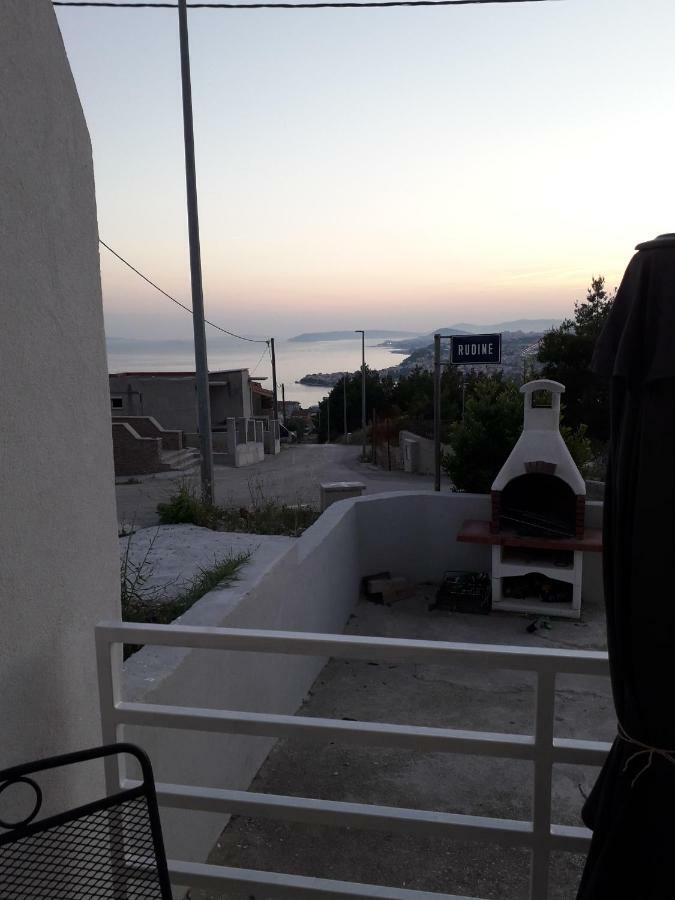 Apartment Perun Podstrana Esterno foto