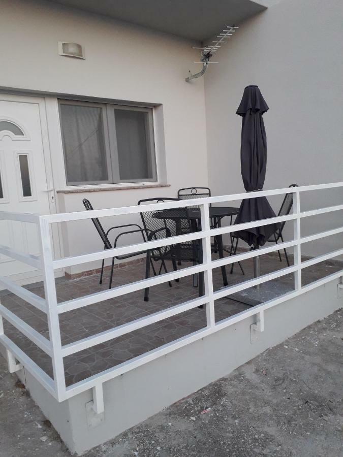 Apartment Perun Podstrana Esterno foto